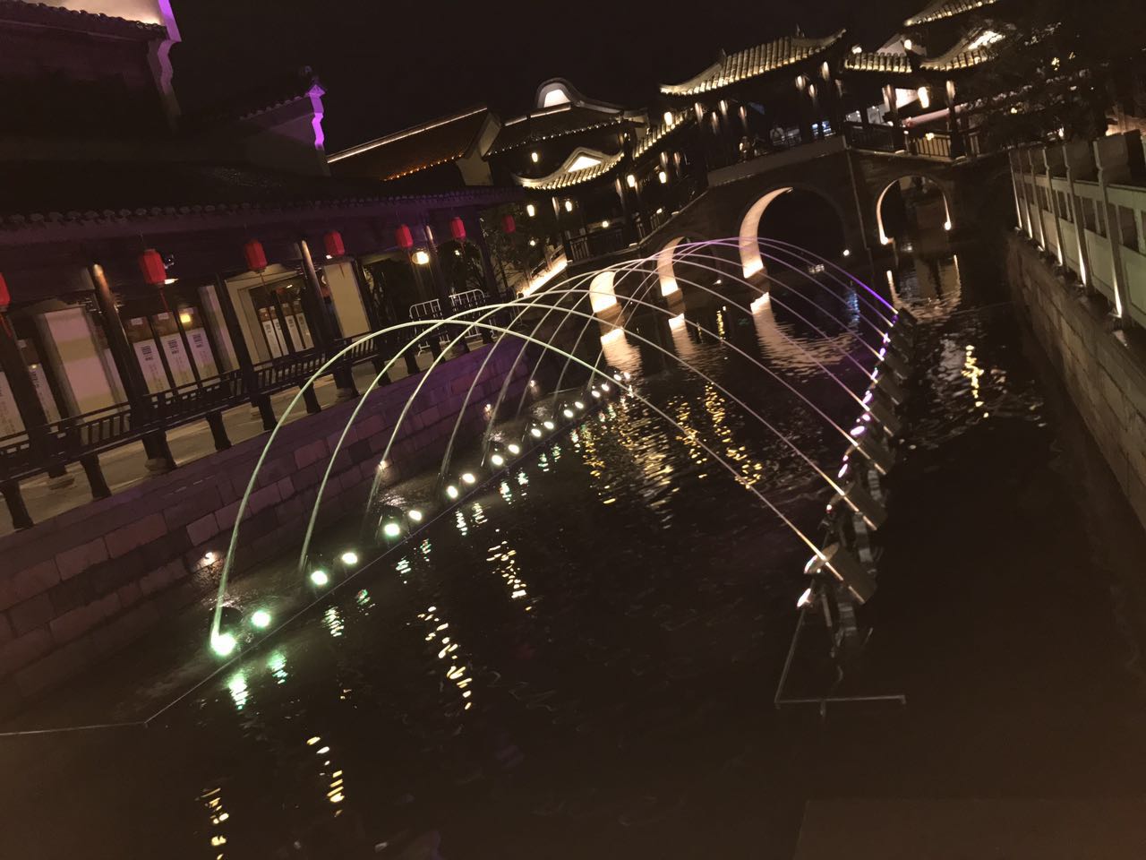 ���Ʋ���Ȫ